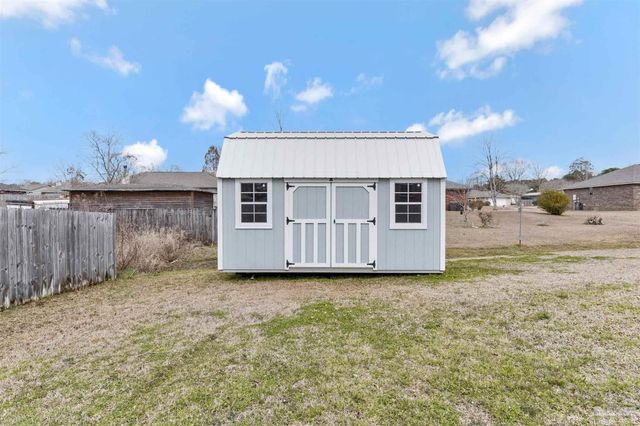 1712 Eagle Ter, Cantonment, FL 32533