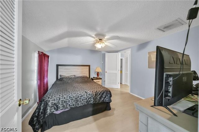 184 W Mariana AVE, North Fort Myers, FL 33903