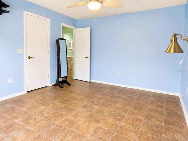 481 HILDALGO DRIVE, The Villages, FL 32159