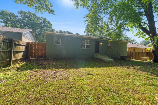 4053 HALIBURTON ST, Memphis, TN 38128