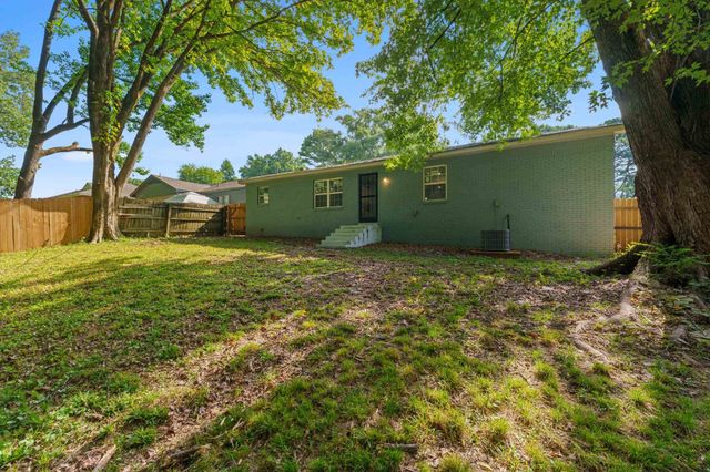 4053 HALIBURTON ST, Memphis, TN 38128