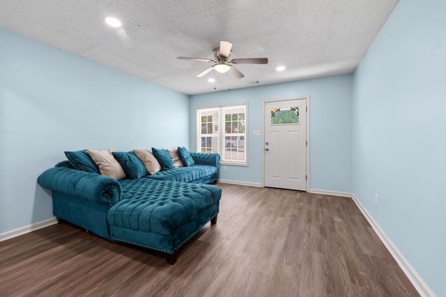 4053 HALIBURTON ST, Memphis, TN 38128