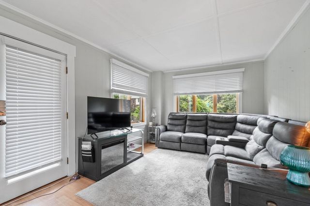 75 Maple Road, Tewksbury, MA 01876