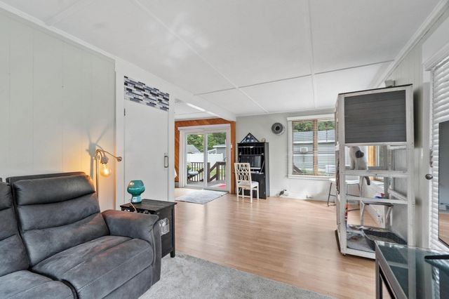 75 Maple Road, Tewksbury, MA 01876