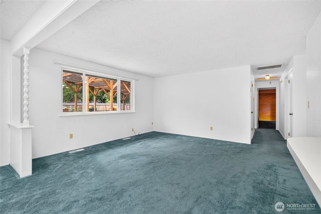 11725 47th Drive NE, Marysville, WA 98271