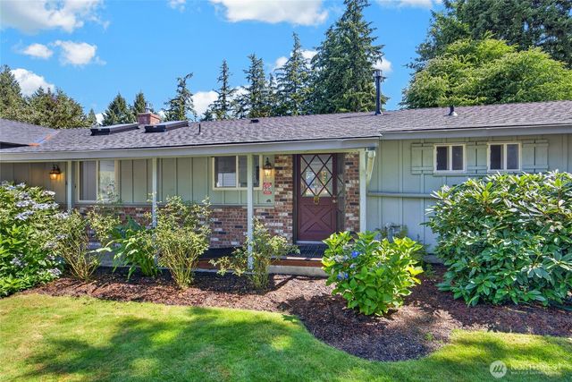 11725 47th Drive NE, Marysville, WA 98271