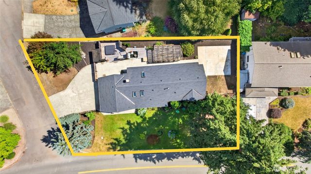 11725 47th Drive NE, Marysville, WA 98271