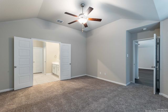 1120 Eagle Crossing, Seguin, TX 78155