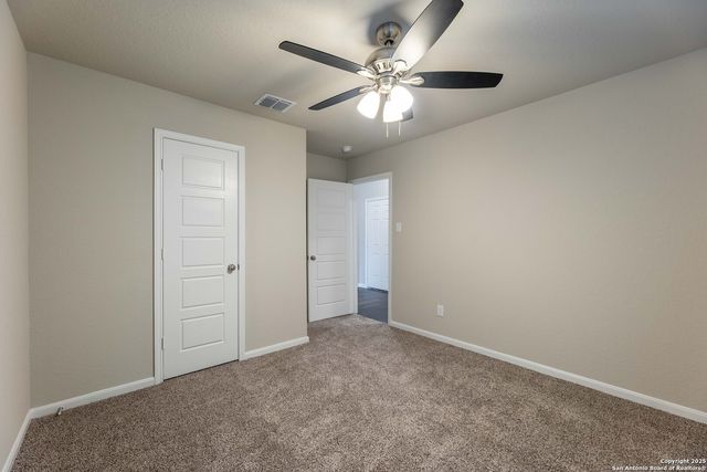 1120 Eagle Crossing, Seguin, TX 78155