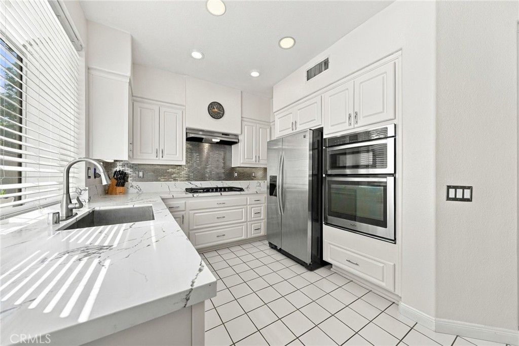 32100 Via Benabarre, Temecula, CA 92592 — photo 3