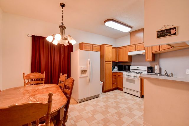 1144 Thomas Drive, Angleton, TX 77515