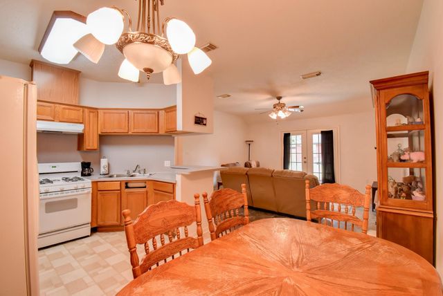 1144 Thomas Drive, Angleton, TX 77515