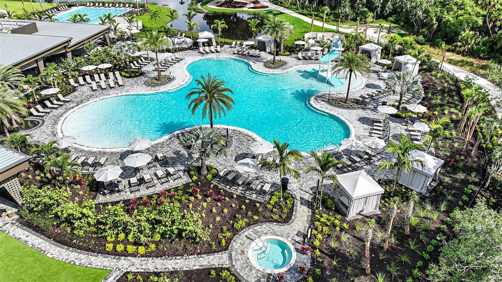 Image 36 of property listing at 8616 SNOWFALL STREET, Sarasota, FL 34241