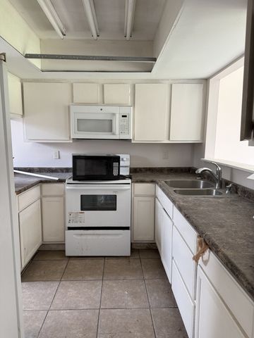 23 Sycamore Ct, Antioch, TN 37013