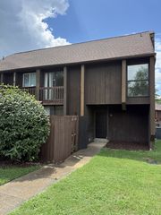 23 Sycamore Ct, Antioch, TN 37013