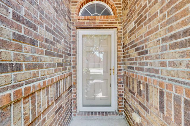 7809 Enchanted Isle Drive, Arlington, TX 76016