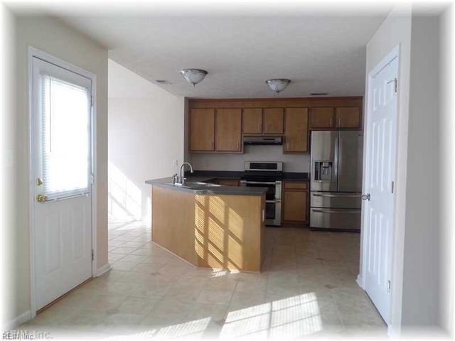 106 Leeds WAY, Newport News, VA 23608