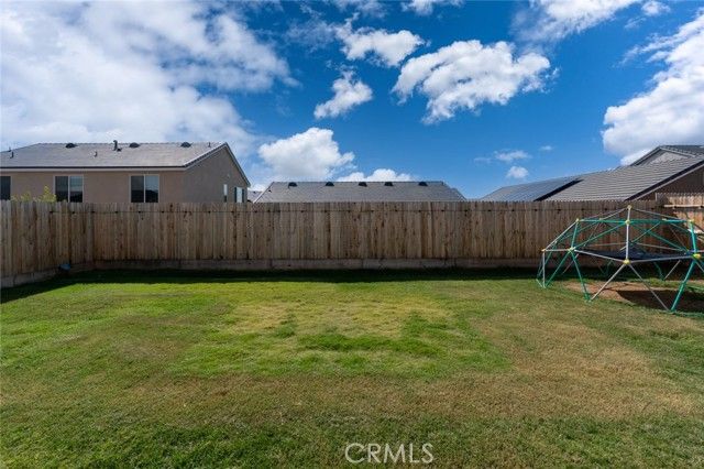 1020 Wayfarer, Madera, CA 93636