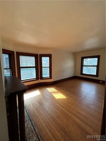 352 Auburn Avenue, Buffalo, NY 14213