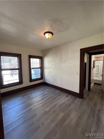 352 Auburn Avenue, Buffalo, NY 14213