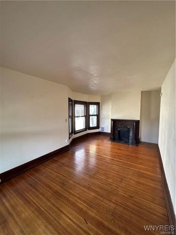 352 Auburn Avenue, Buffalo, NY 14213