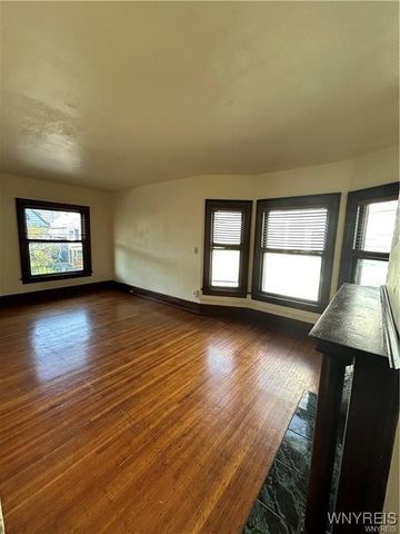 352 Auburn Avenue, Buffalo, NY 14213