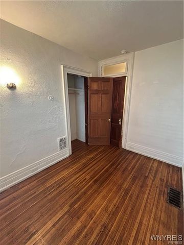 352 Auburn Avenue, Buffalo, NY 14213