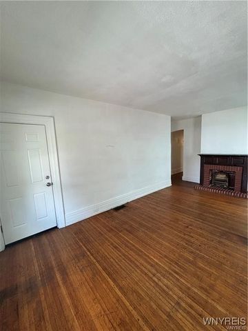 352 Auburn Avenue, Buffalo, NY 14213