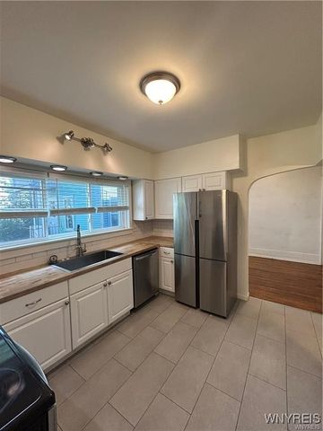 352 Auburn Avenue, Buffalo, NY 14213