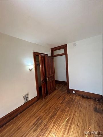 352 Auburn Avenue, Buffalo, NY 14213