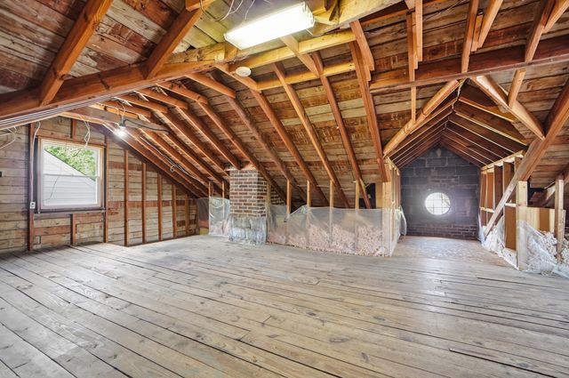 87 W Vernon Lane, Fort Thomas, KY 41075