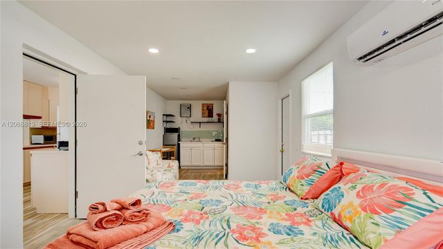 3344 Plaza Place, Lake Worth, FL 33462