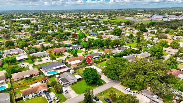 3344 Plaza Place, Lake Worth, FL 33462