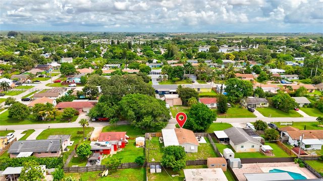 3344 Plaza Place, Lake Worth, FL 33462