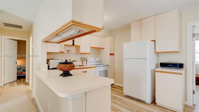 3344 Plaza Place, Lake Worth, FL 33462