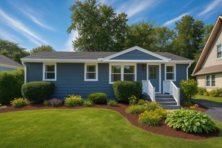 758 N Kenilworth Avenue, Glen Ellyn, IL 60137