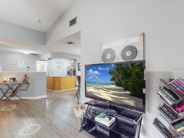 157 COVENTRY CIRCLE, Haines City, FL 33844