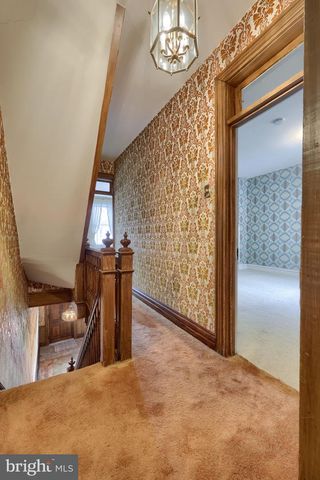 745 WALNUT ST, Columbia, PA 17512