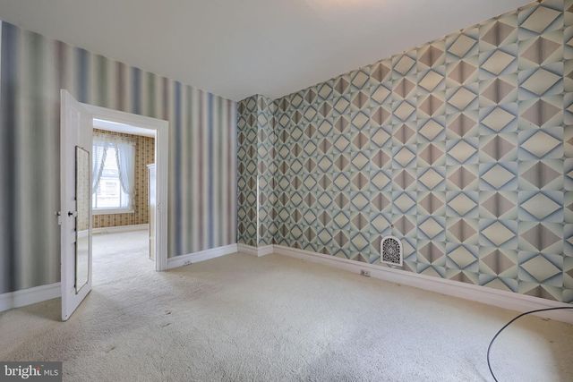 745 WALNUT ST, Columbia, PA 17512