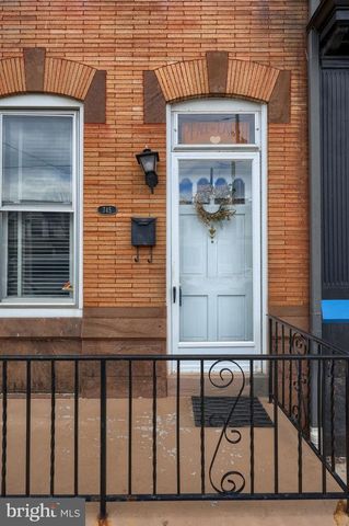 745 WALNUT ST, Columbia, PA 17512
