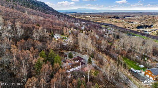 19330 Stonehill Drive, Eagle River, AK 99577