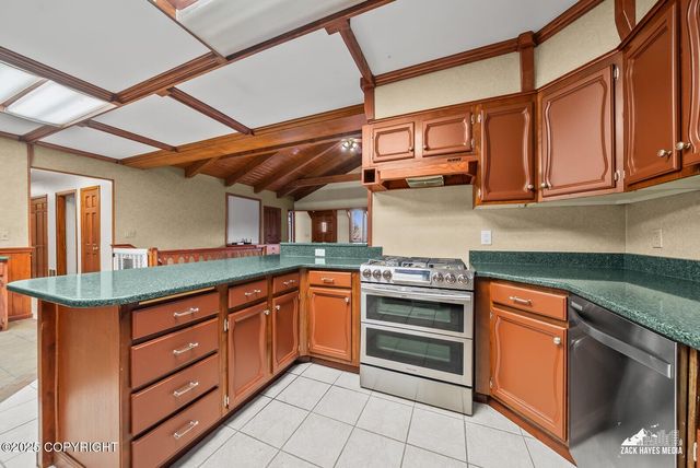 19330 Stonehill Drive, Eagle River, AK 99577