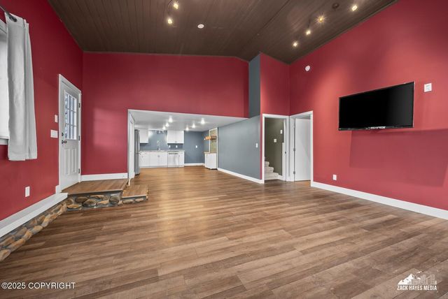 19330 Stonehill Drive, Eagle River, AK 99577