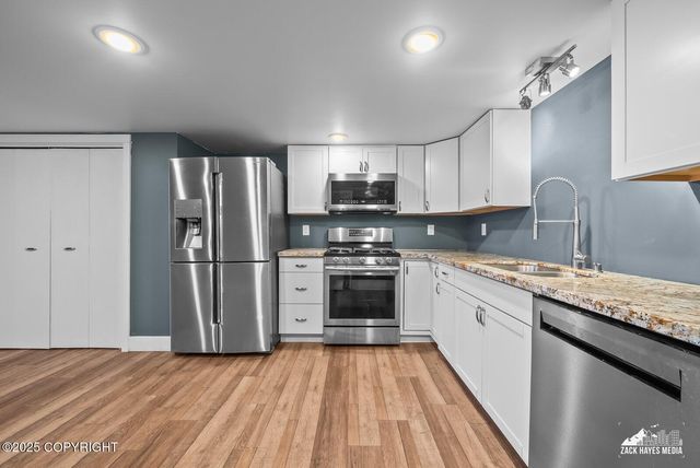 19330 Stonehill Drive, Eagle River, AK 99577