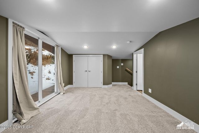 19330 Stonehill Drive, Eagle River, AK 99577