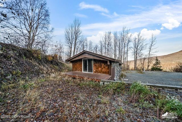 19330 Stonehill Drive, Eagle River, AK 99577