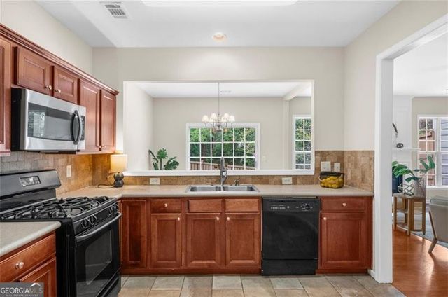 1462 Bellsmith Drive, Roswell, GA 30076