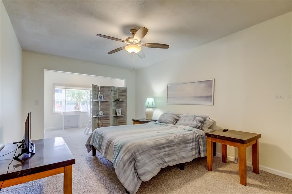 Image 23 of property listing at 100 BLUFF VIEW DRIVE 208A, Belleair Bluffs, FL 33770
