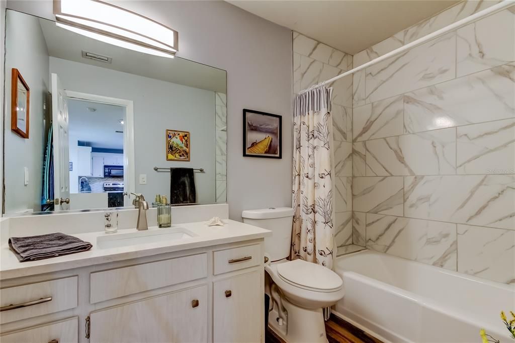 Image 27 of property listing at 100 BLUFF VIEW DRIVE 208A, Belleair Bluffs, FL 33770