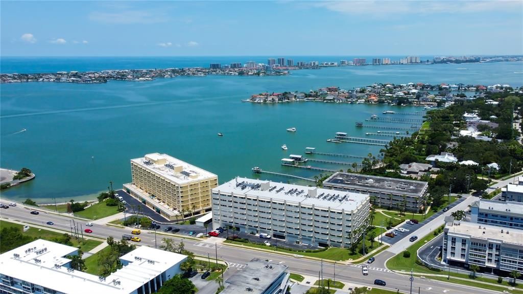 Image 29 of property listing at 100 BLUFF VIEW DRIVE 208A, Belleair Bluffs, FL 33770